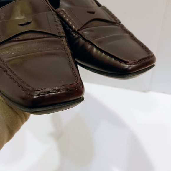 TOD'S Women's Square Toed Penny Loafer Brown Smooth Leather - Picture 6 of 11